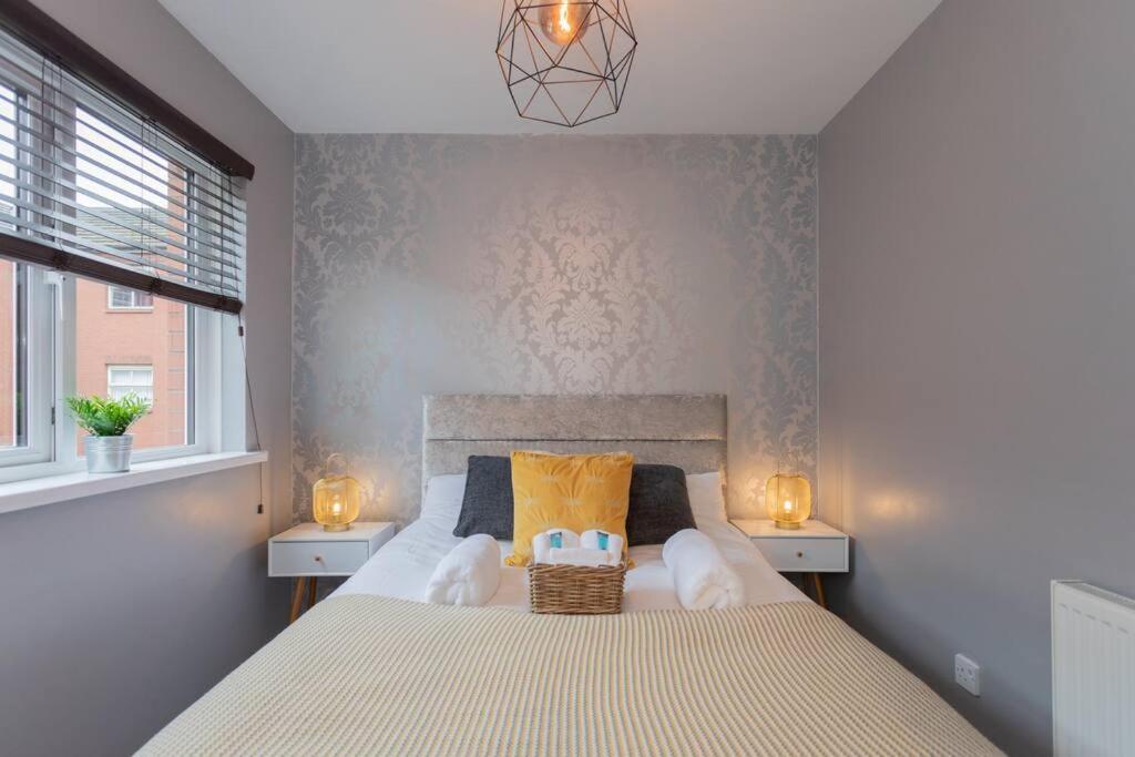 Beautiful Apartment In The Heart Of Belfast!! ภายนอก รูปภาพ